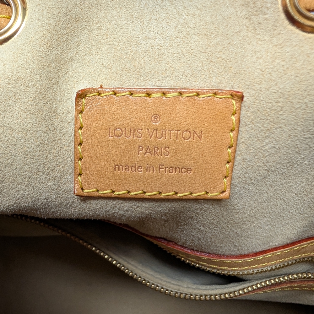 Louis Vuitton Brown and Tan Monogram Bag - Picture 6 of 12